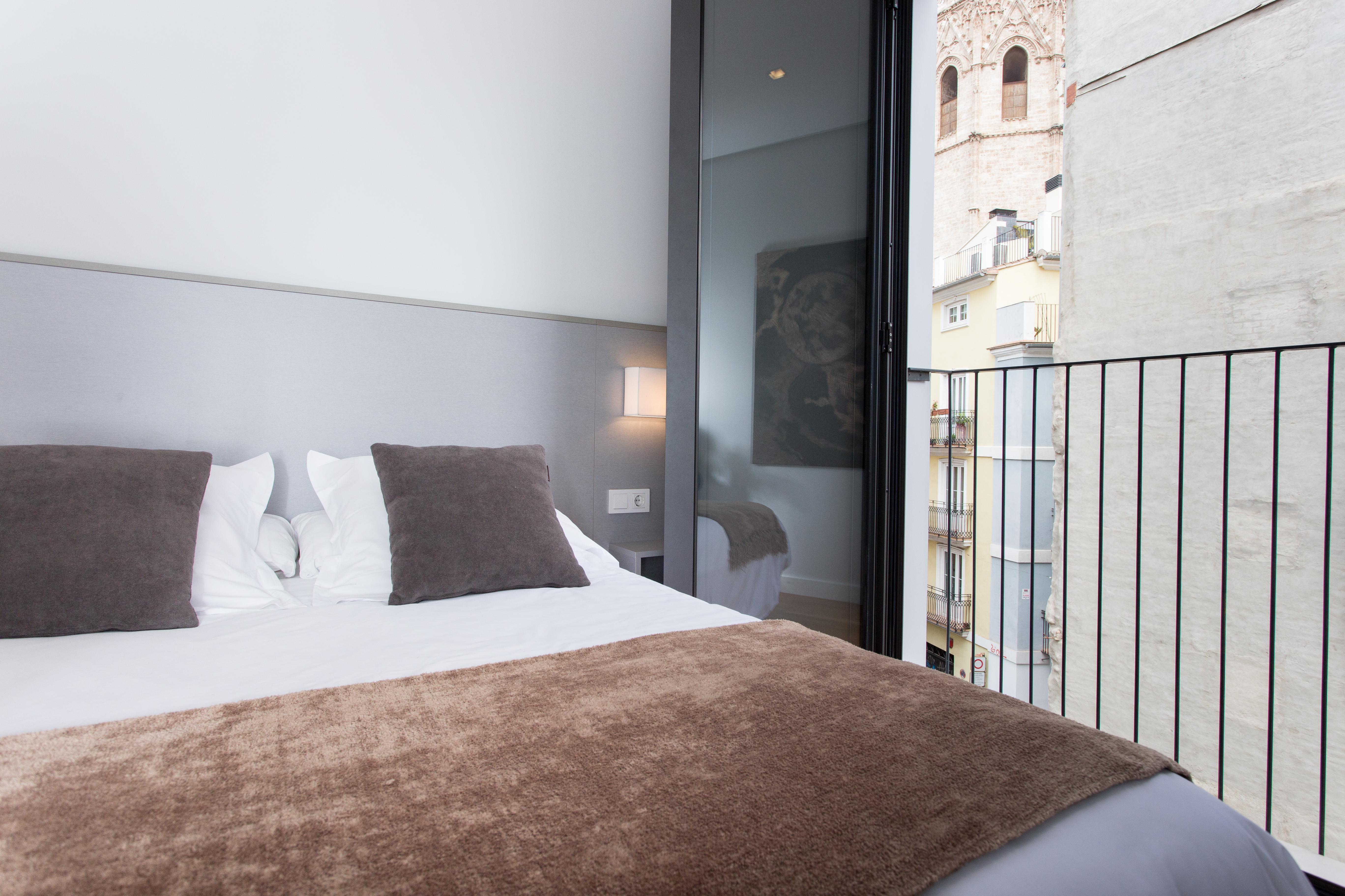 Mon Suites Catedral Valencia Ngoại thất bức ảnh